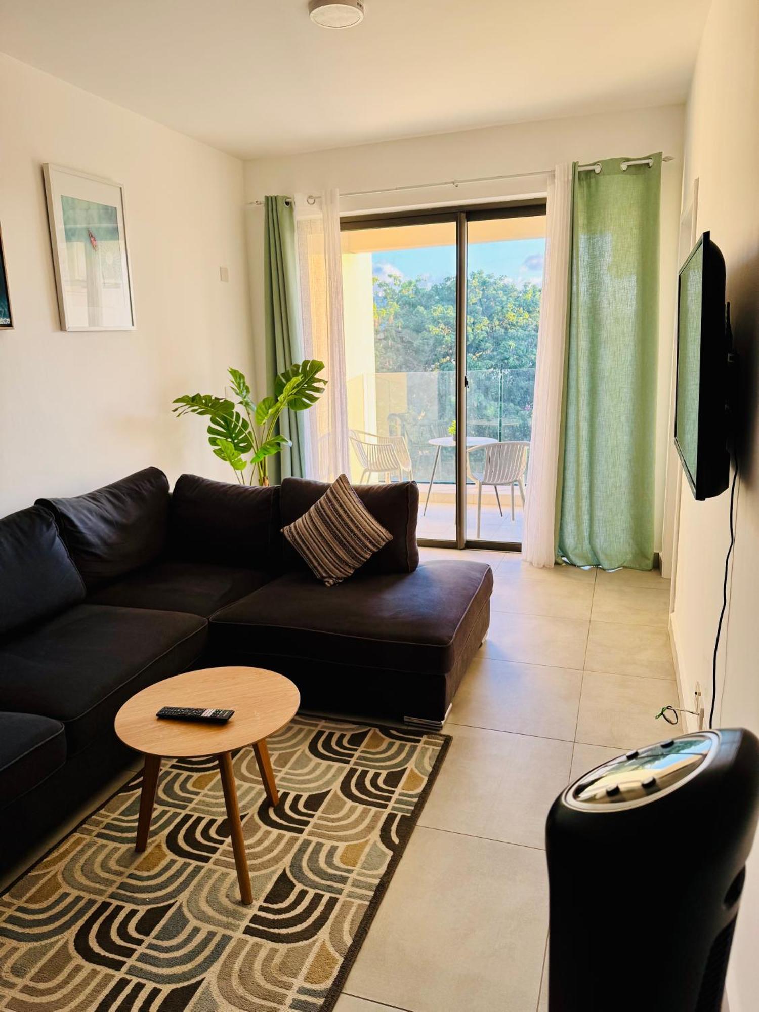 Modern Flat In Flic En Flac-Walk To The Beach Esterno foto